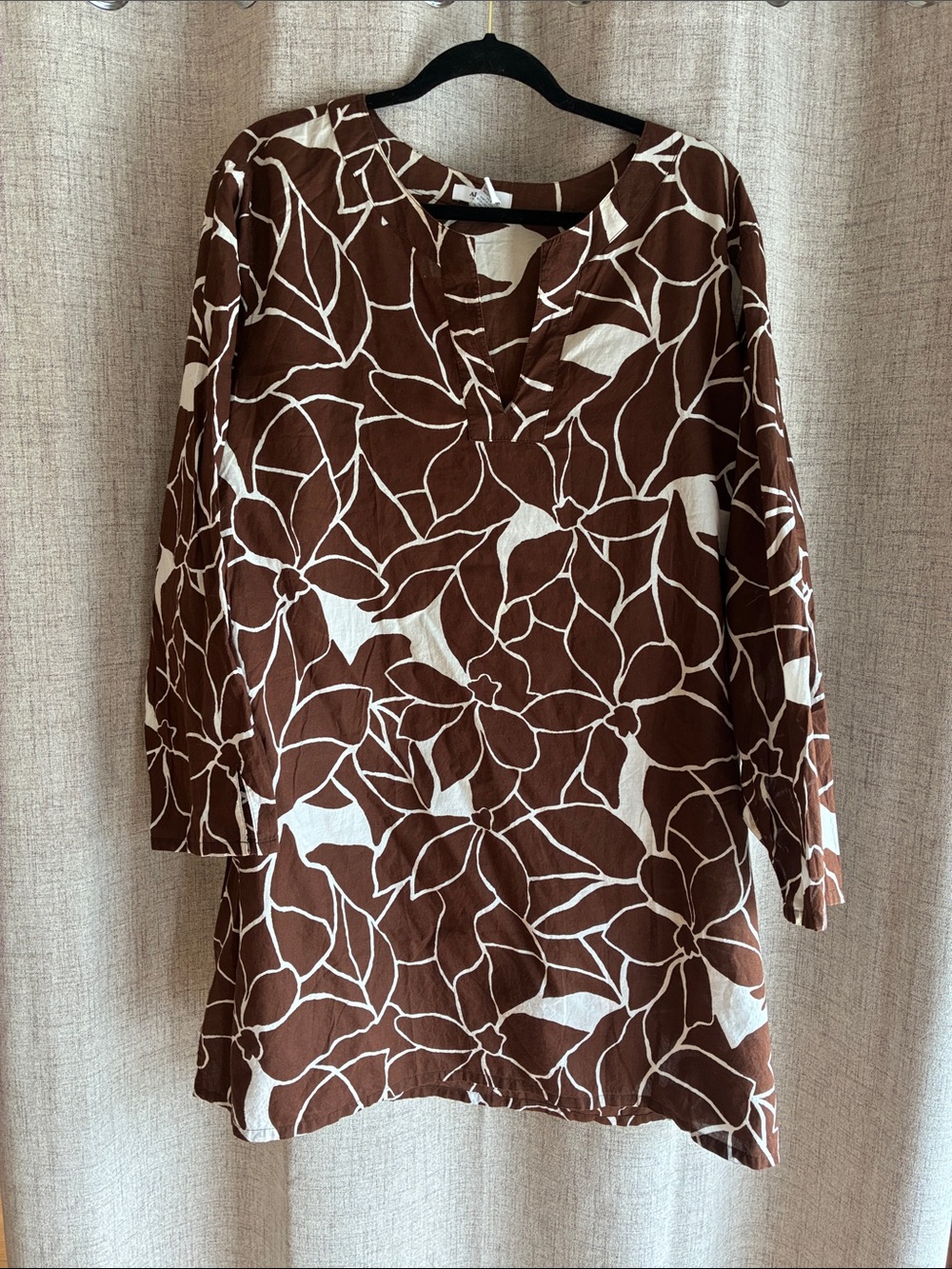 Alfani Brown and White Floral Tunic Top